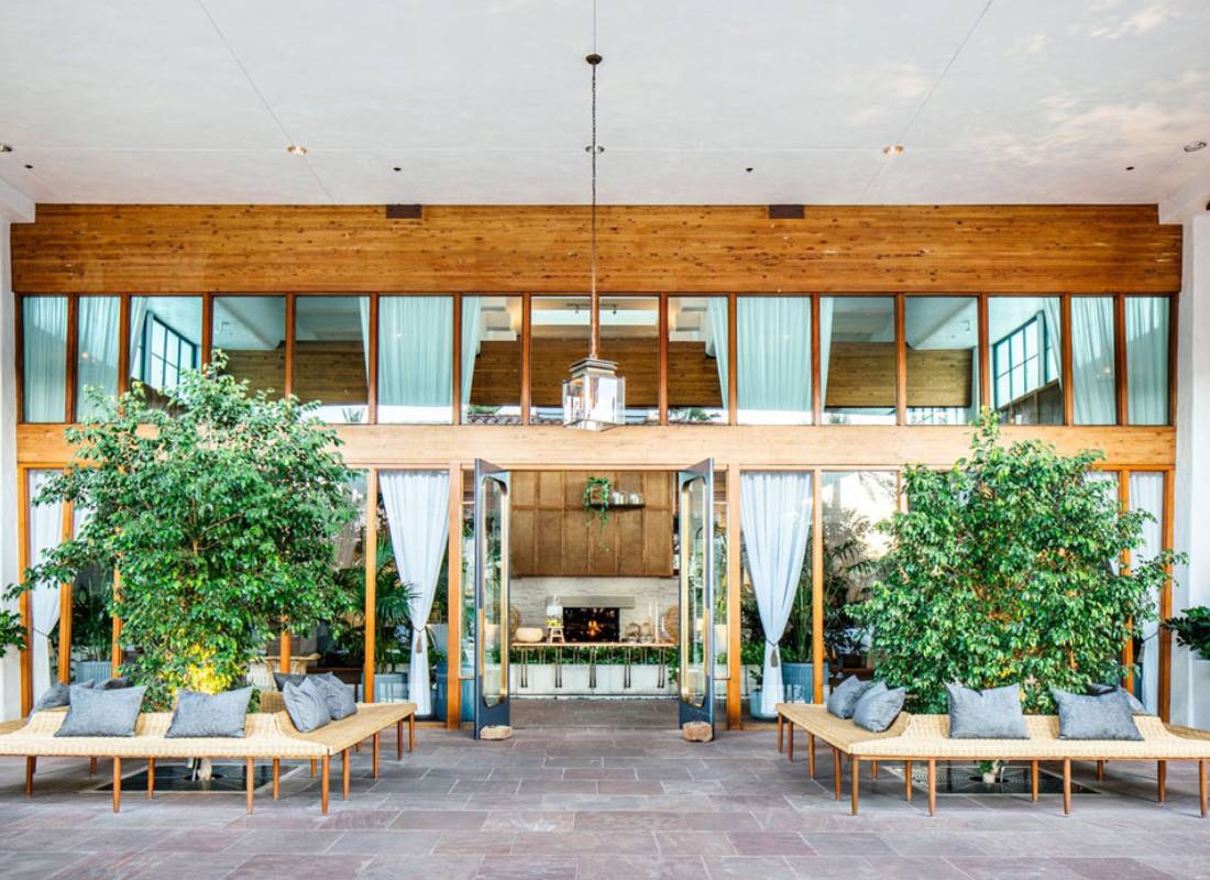 hospitality-interior-designs